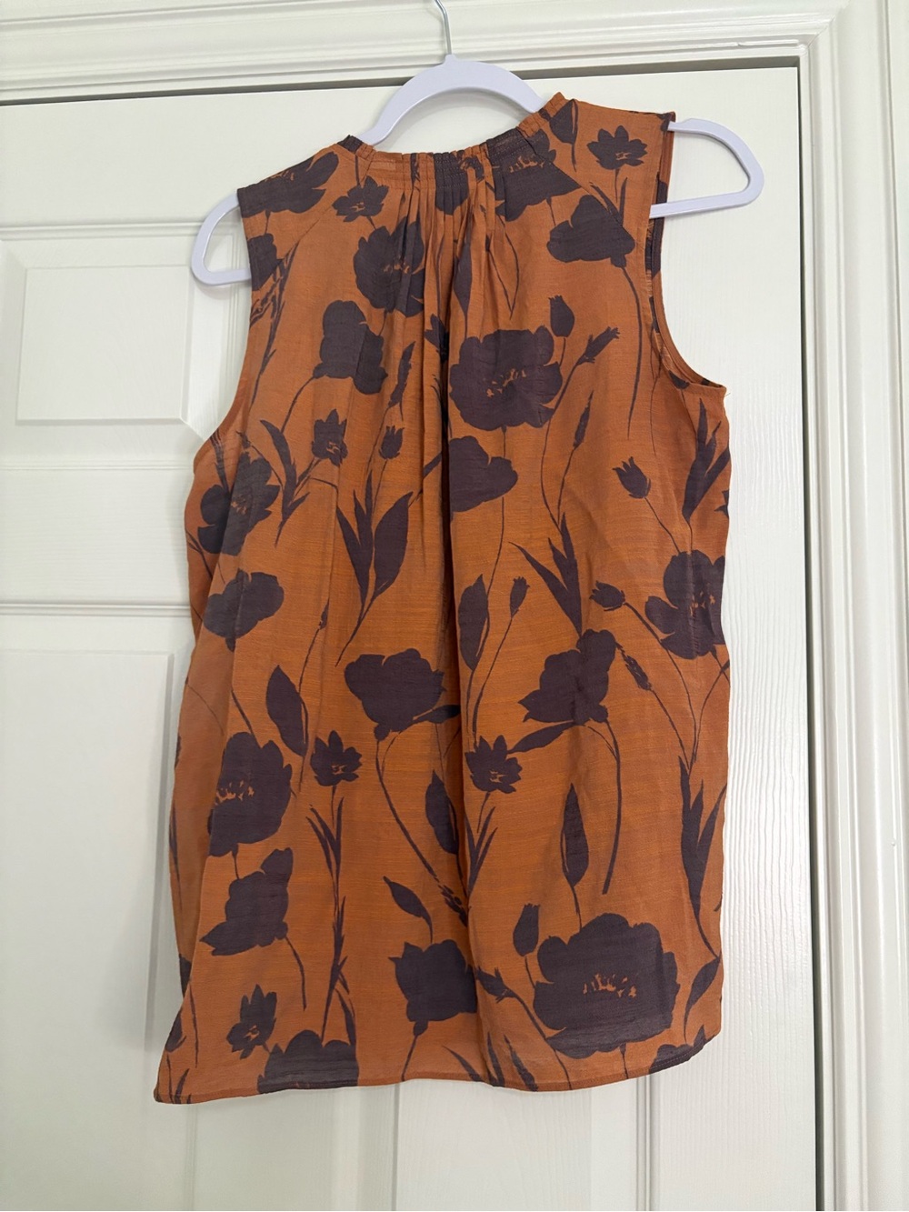 Simply Vera Tank - Picture 4 of 4